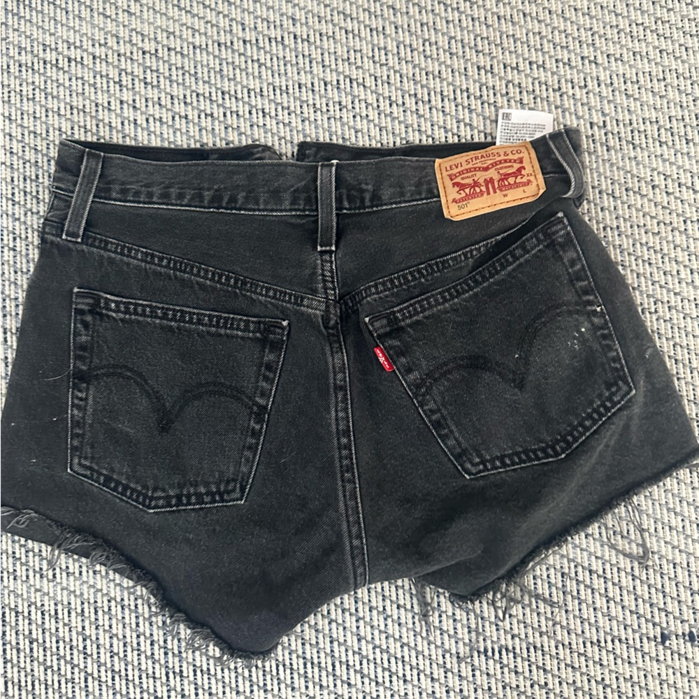Levi’s Black Jeans